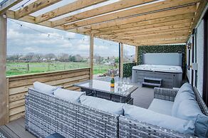 Hill House - 4 Bedroom - Llanrhidian