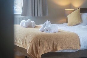 Hill House - 4 Bedroom - Llanrhidian