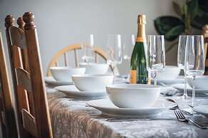 Hill House - 4 Bedroom - Llanrhidian