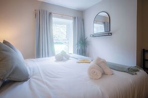 Hill House - 4 Bedroom - Llanrhidian