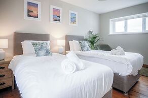 Hill House - 4 Bedroom - Llanrhidian