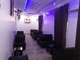 Swiss Pyramid Suites