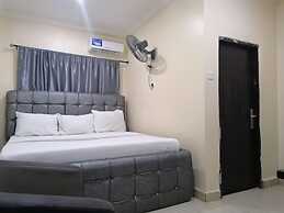 Swiss Pyramid Suites