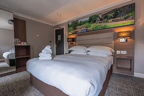 Riverside Hotel