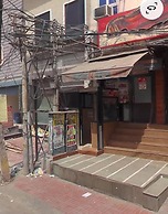 Goroomgo Crown Inn Jalandhar