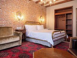 Vila Ebel Hotel Pool & Spa