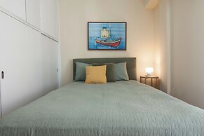 Neos Kosmos Gem w Acropolis View Balcony