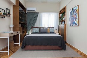 Neos Kosmos Gem w Acropolis View Balcony