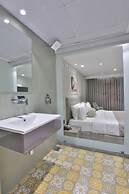 Hotel The Grand Suites