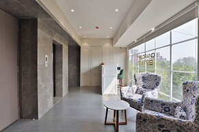 Hotel The Grand Suites