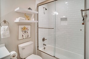 Walk to Five Points: East Nashville Home w/ Yard!