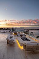 Live Aqua Private Residences La Paz