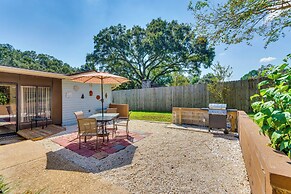 Pensacola Home ~ 13 Mi to Perdido Bay!