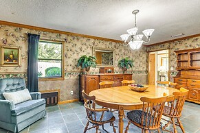 Pensacola Home ~ 13 Mi to Perdido Bay!