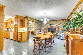 Pensacola Home ~ 13 Mi to Perdido Bay!