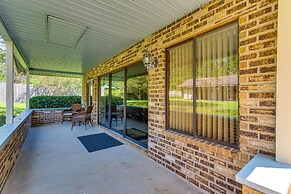 Pensacola Home ~ 13 Mi to Perdido Bay!