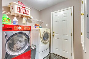 4 Mi to Beach: Family-friendly Home in Navarre