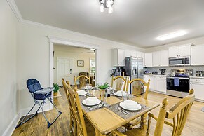 2 Mi to Downtown: Pet-friendly Home in New Bern!