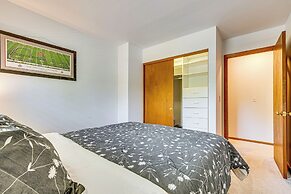 11 Mi to Dtwn Columbus: Peaceful Townhome w/ Yard!