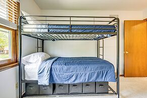 11 Mi to Dtwn Columbus: Peaceful Townhome w/ Yard!