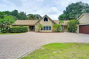 Lakefront Lutz Home w/ Hot Tub: 15 Mi to Tampa