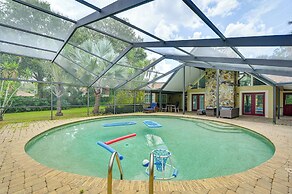 Lakefront Lutz Home w/ Hot Tub: 15 Mi to Tampa
