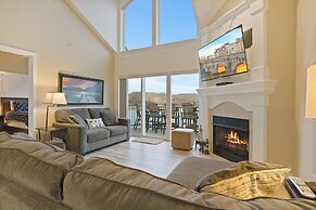 Lakefront Camdenton Condo Near Ha Ha Tonka & Golf!