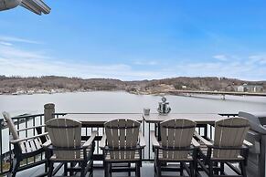 Lakefront Camdenton Condo Near Ha Ha Tonka & Golf!