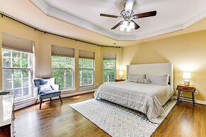 2 Mi to Lake Norman: Home w/ Deck in Huntersville!