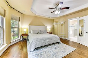 2 Mi to Lake Norman: Home w/ Deck in Huntersville!