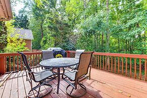 2 Mi to Lake Norman: Home w/ Deck in Huntersville!