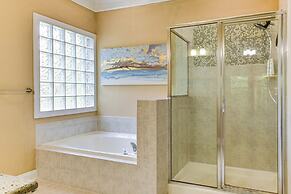 2 Mi to Lake Norman: Home w/ Deck in Huntersville!