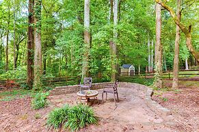 2 Mi to Lake Norman: Home w/ Deck in Huntersville!