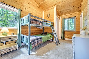 Harstine Island Home w/ Hot Tub & Beach Access!