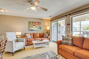 Emerald Isle Condo Near Beach w/ Screened Porch!