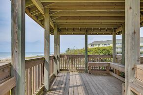 Emerald Isle Condo Near Beach w/ Screened Porch!