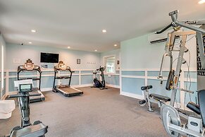 Emerald Isle Condo Near Beach w/ Screened Porch!