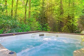 Hot Tub & Fire Pit: Cozy Cabin in Maggie Valley