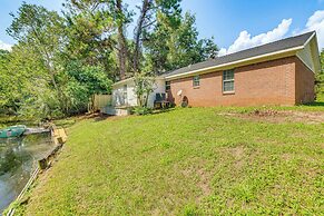 Bayou Access, Kayak & Grill: Milton Home!