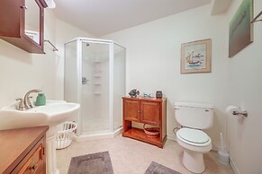 8 Mi to Lake Bowdoin: Pet-friendly Family Home!