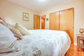 8 Mi to Lake Bowdoin: Pet-friendly Family Home!