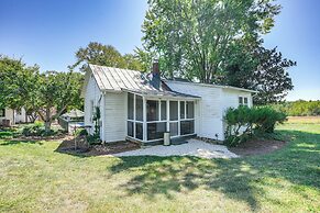 Cottage w/ James River Access in Wingina!