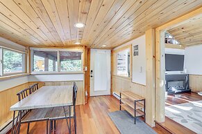 4 Mi to Ski Resort: Pet-friendly Breck Cabin