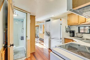 4 Mi to Ski Resort: Pet-friendly Breck Cabin