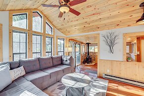 4 Mi to Ski Resort: Pet-friendly Breck Cabin