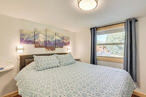 4 Mi to Ski Resort: Pet-friendly Breck Cabin