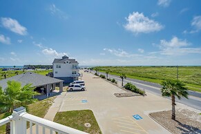 Walk to Beach: Corpus Christi Gem on Padre Island!