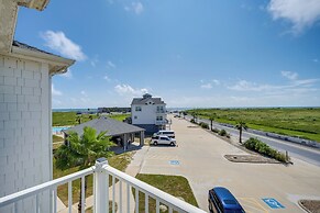 Walk to Beach: Corpus Christi Gem on Padre Island!