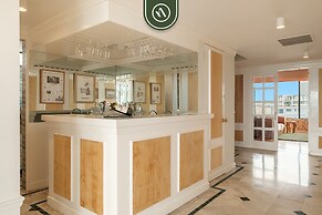 Campos Eliseos 75 PH