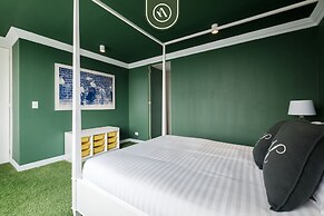 Campos Eliseos 75 PH